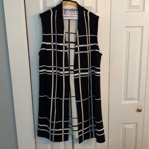 Long sleeveless cardigan